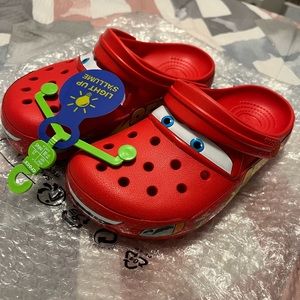 Light up Lightning McQueen Crocs size 7 in W